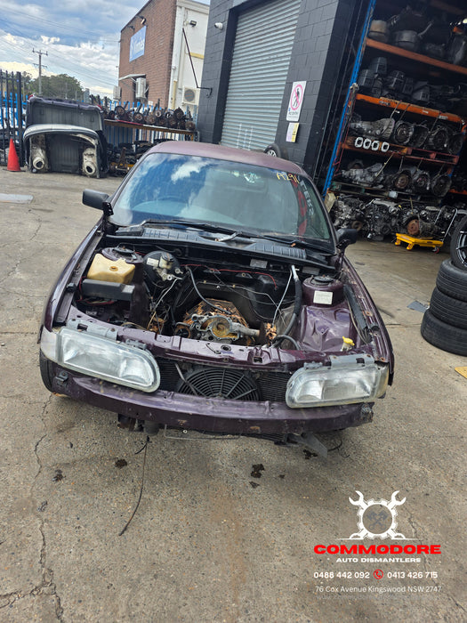 A291 - VS HOLDEN COMMODORE WAGON - Front Wiper Arm - PASSENGERS SIDE