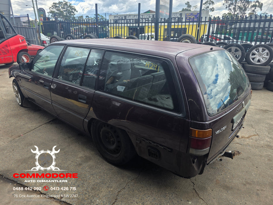 A291 - VS HOLDEN COMMODORE WAGON - Door Pull Handle - DRIVERS REAR - TRIM #15i