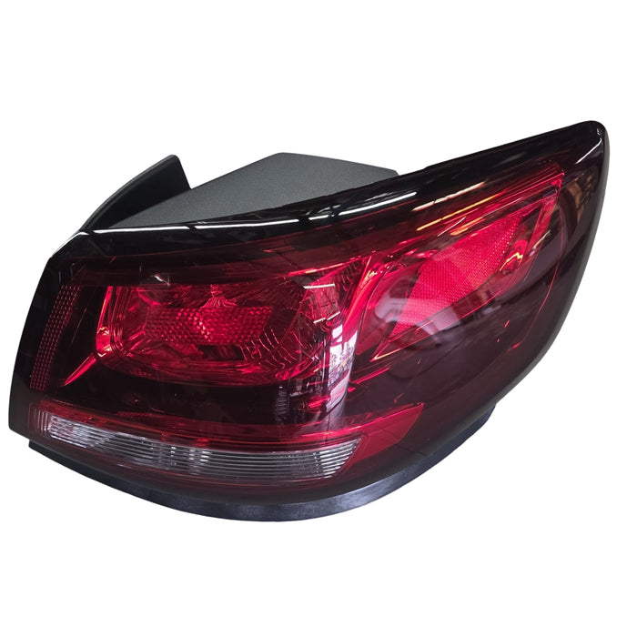 VF SS / SV6 Holden Commodore Sedan - Driver Side Taillight **NEW**