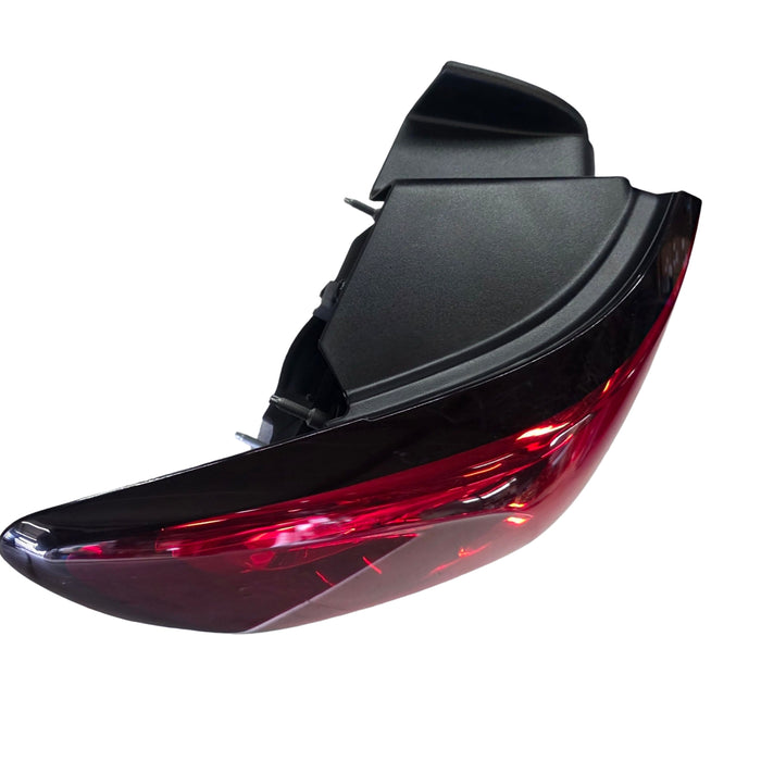VF SS / SV6 Holden Commodore Sedan - Passenger Side Taillight **NEW**
