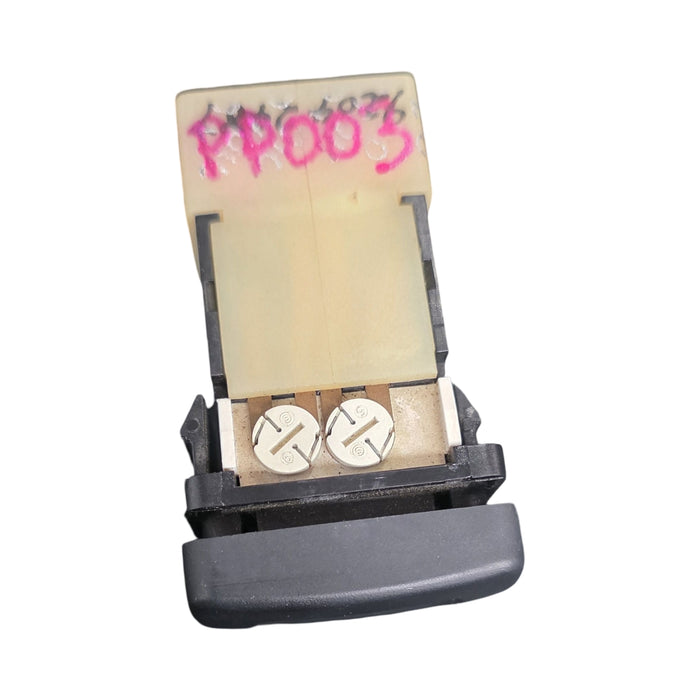 PP003 - VS Holden Commodore - Demister Switch