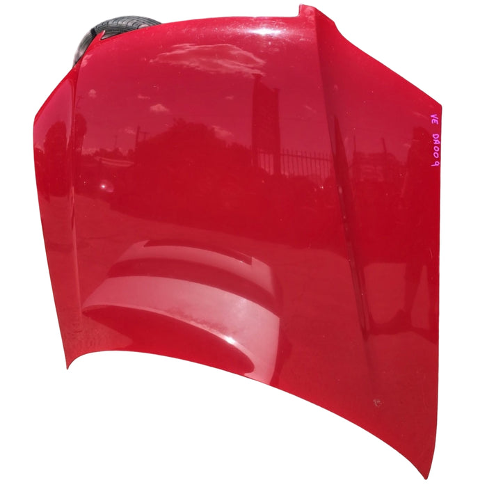 DA009 - VE Holden Commodore SS/SV6 Bonnet - Sting Red #687F