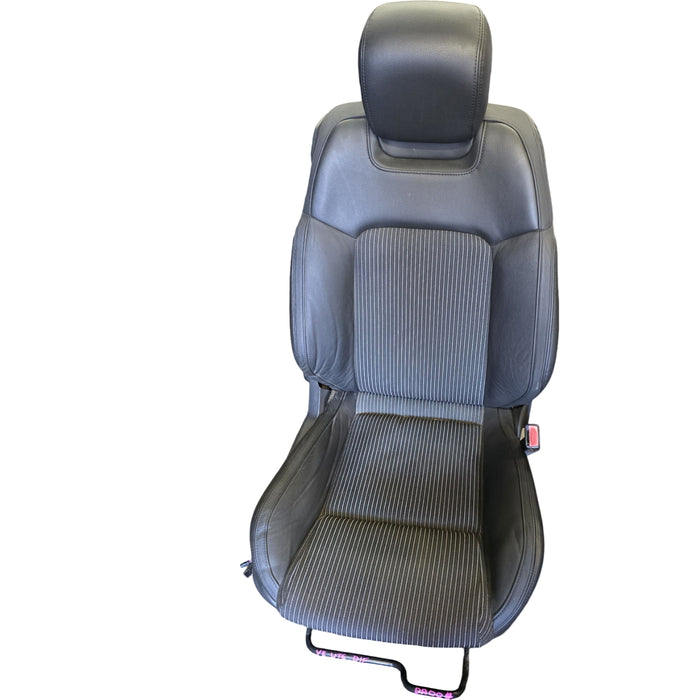 DA004 - VE HOLDEN COMMODORE STORM UTILITY - FRONT SEATS - (set)