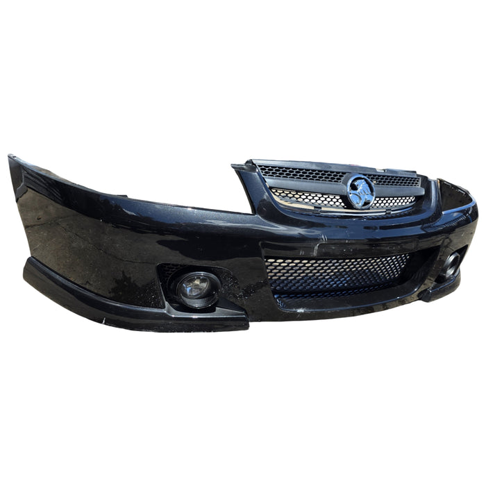 Da008 - VF SS/SV6 Holden Commodore Series I - Front Bar - Phantom Black #690F GENUINE