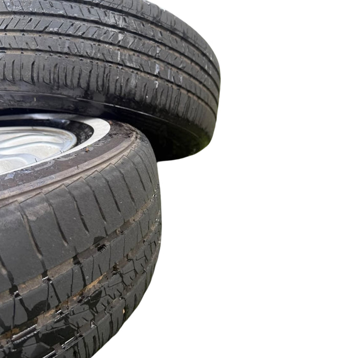 VS Holden Berlina Wheels (set of 4) with Centre Caps