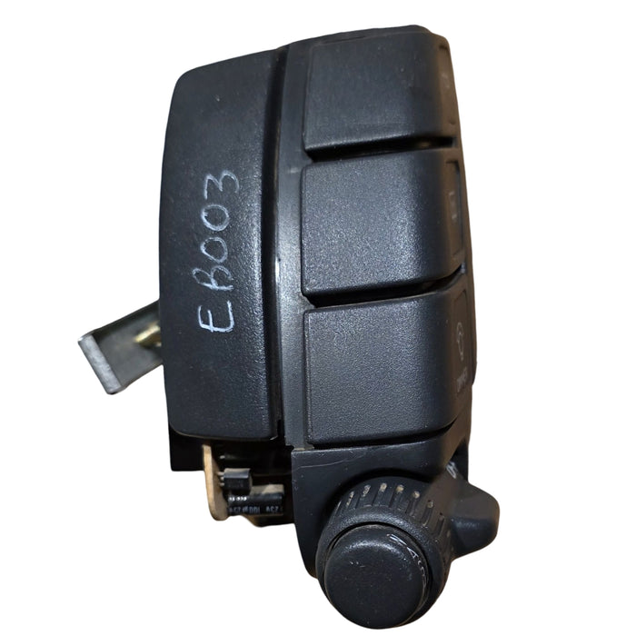 eb003 - VN Holden Commodore Sedan - Wiper Instrument Cluster