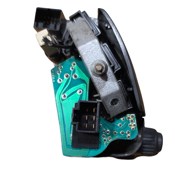 eb004 - VN Holden Commodore Sedan - Wiper Instrument Cluster