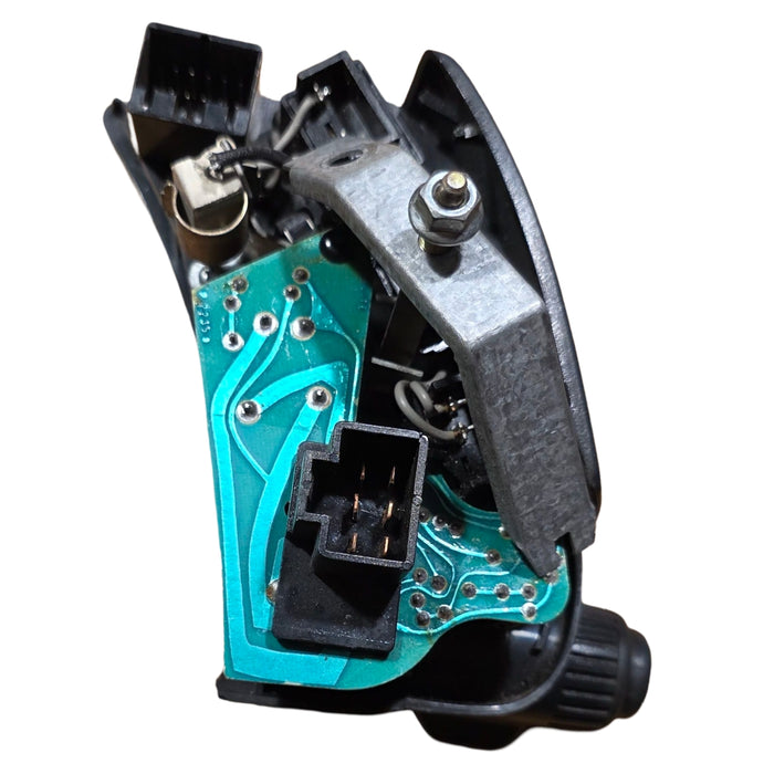 eb005 - VN Holden Commodore Sedan - Wiper Instrument Cluster