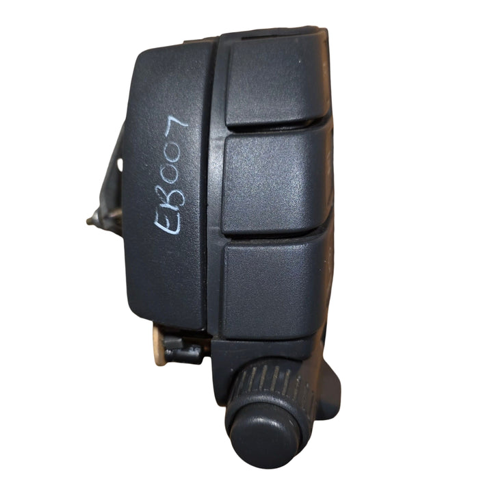 eb007 - VN Holden Commodore Sedan - Wiper Instrument Cluster