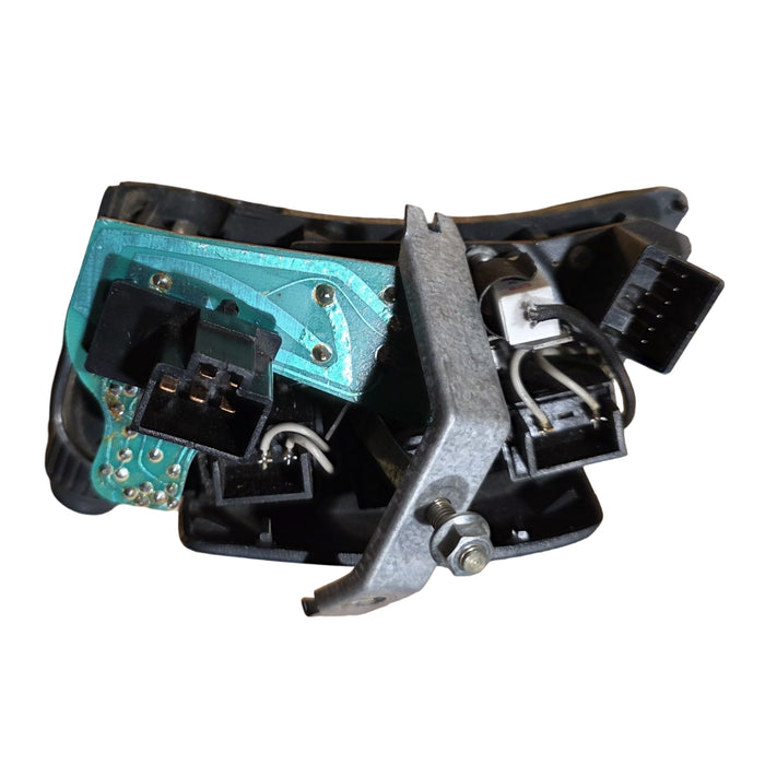 eb009 - VN Holden Commodore Sedan - Wiper Instrument Cluster