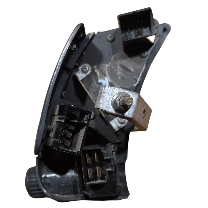 eb014 - VN Holden Commodore Sedan - Headlight Instrument Cluster