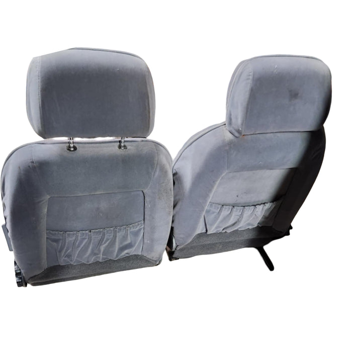 A283 - VS Holden Statesman - Front Seat - CLOTH PAIR - TRIM #25i