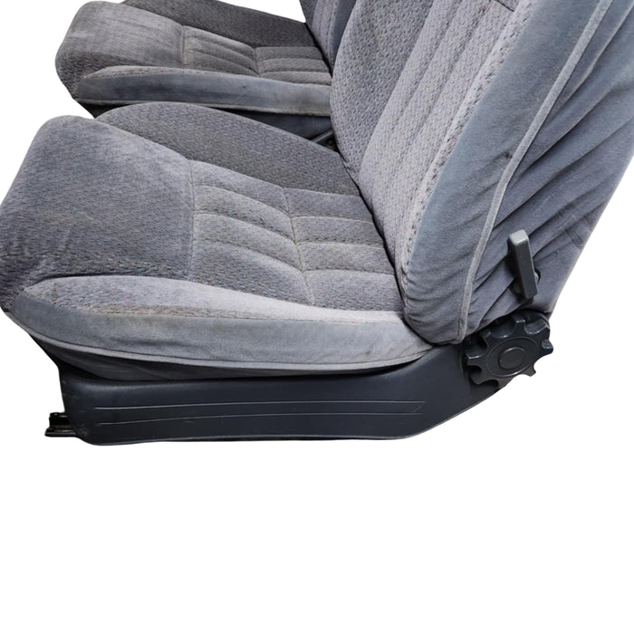 A283 - VS Holden Statesman - Front Seat - CLOTH PAIR - TRIM #25i