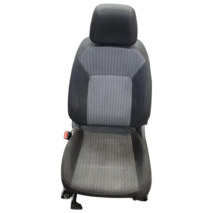 A107 - ZB HOLDEN COMMODORE SEDAN/HATCH - Passenger Front Seat with Seatbelt stalk