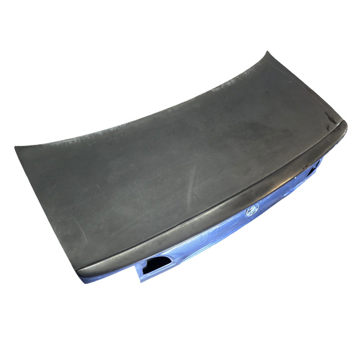 #geo VS HSV holden commodore - Bootlid with Bobtail Spoiler Rust Free