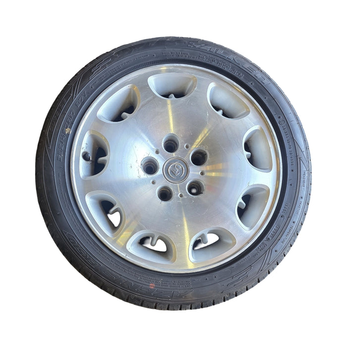 #geo - VT Holden International - 17" Wheels with Centre Caps and New Tyres (set of 4)