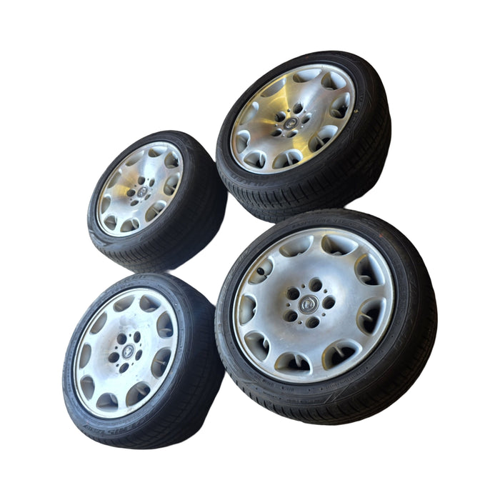 #geo - VT Holden International - 17" Wheels with Centre Caps and New Tyres (set of 4)