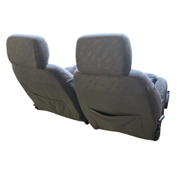 A084 - VS Holden COMMODORE Sedan / Wagon - FRONT Seat SET with rails and seat side plastics