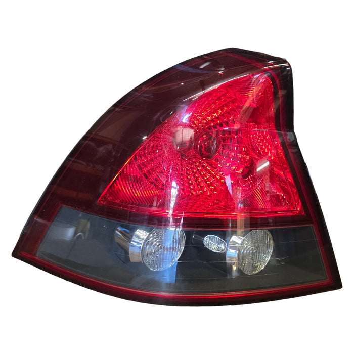 A268 - VZ HOLDEN CALAIS - Taillight SET