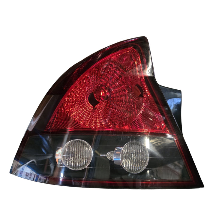 Vz001 - VZ Holden Calais - Taillight SET Excellent Condition
