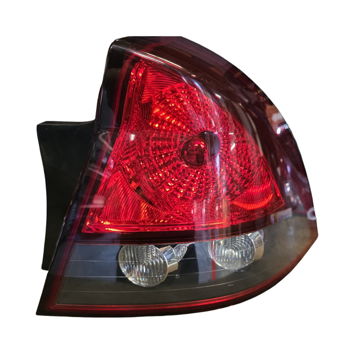 Vz001 - VZ Holden Calais - Taillight SET Excellent Condition