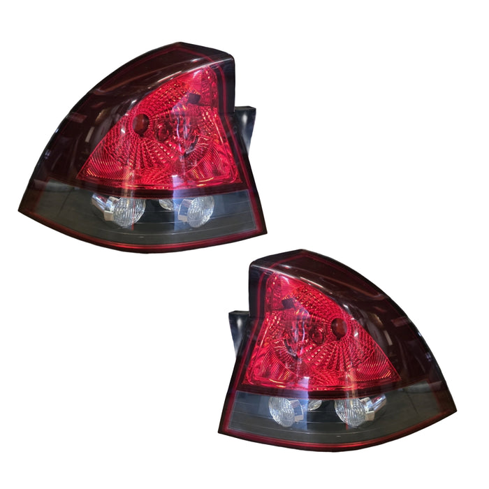 VZ003 - VZ Holden Calais - Taillight SET - Excellent Condition