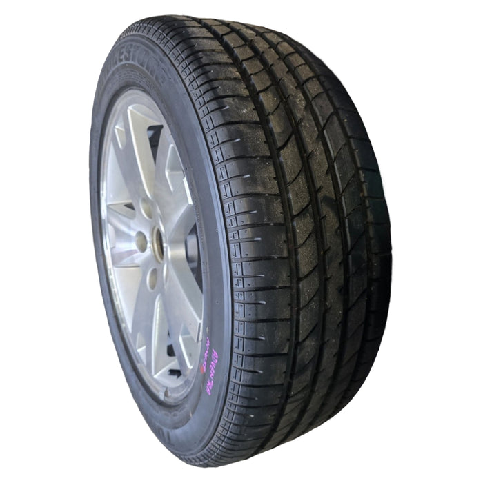 adv039 - Holden VY Holden Adventra - 17" Wheel with NEW Tyre 225/55R17 97W