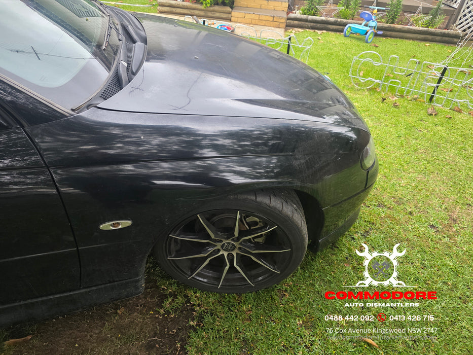 JM001 - VU SS Holden Commodore UTILITY - Sideskirt (PAIR) - PHANTOM MICA #690F