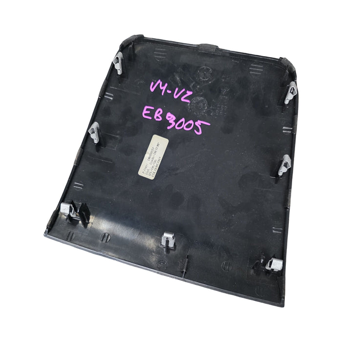 Eb3005 - VY / VZ Holden Commodore - Centre Dash Trim - Grey