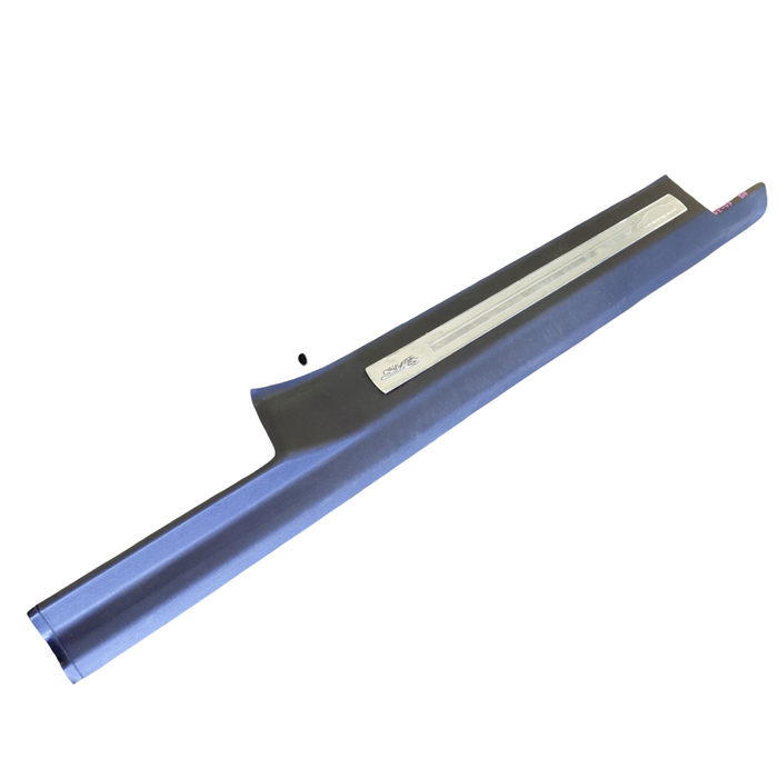 VE / VF Holden Commodore Sedan - DRIVERS FRONT - Scuff Sill Trim / Includes Alloy Insert - PART #92200191