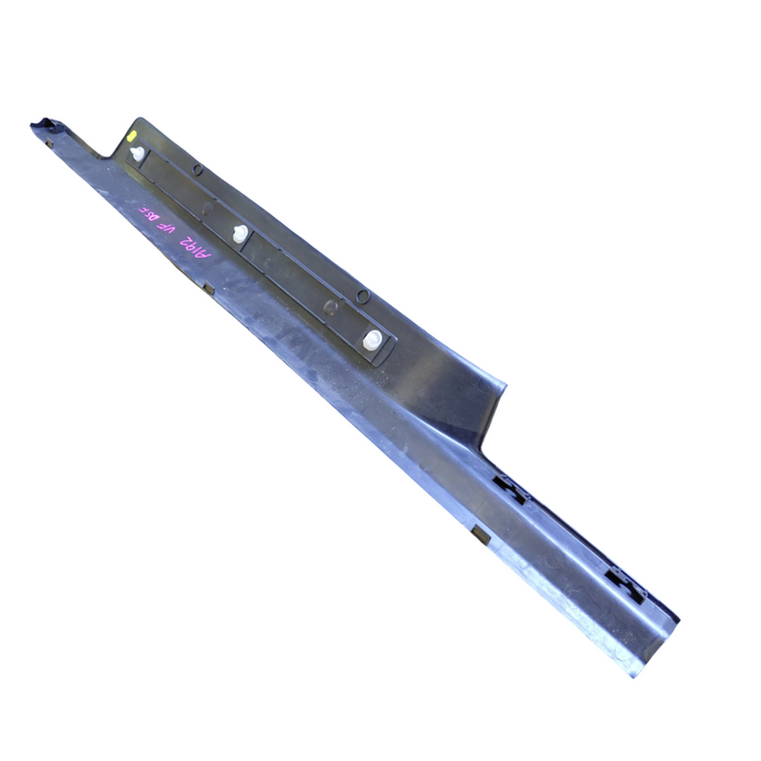 VE / VF Holden Commodore Sedan - DRIVERS FRONT - Scuff Sill Trim / Includes Alloy Insert - PART #92200191