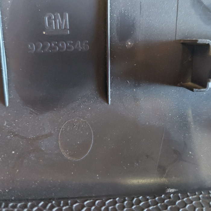 VF Holden Commodore Sedan - DRIVERS SIDE - Scuff Sill Trim - PART #92259546