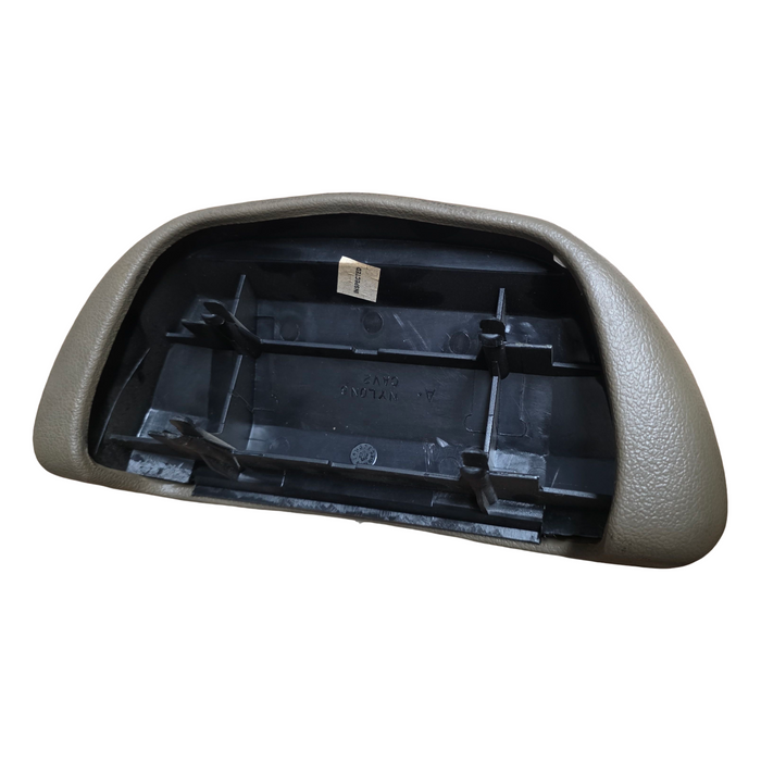 VP Holden Commodore - Hornpad  Beige
