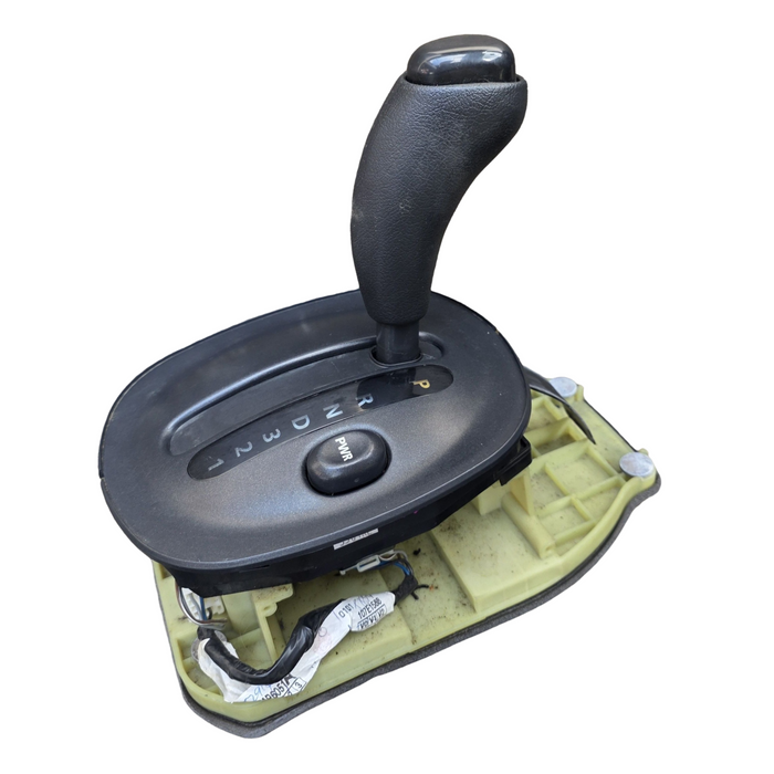 TD001 - VT Holden Commodore - V6 Automatic Gear Shifter w/ PWR Button