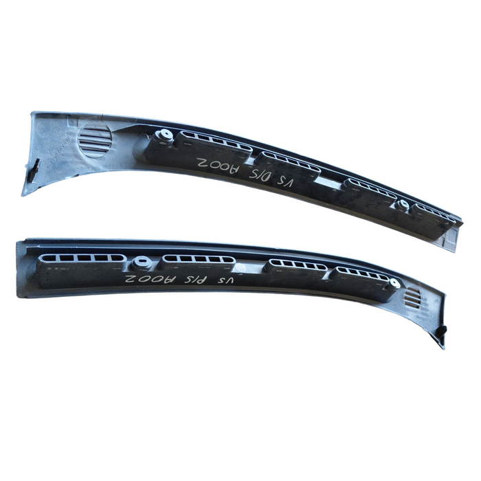 VS Holden Commodore - Dash Vent Trim Set Blue - Part #920426311