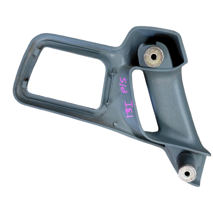 VN / VP / VR / VS Holden Commodore - PASSENGER SIDE - Internal Door Pull Handle / Trim #13i