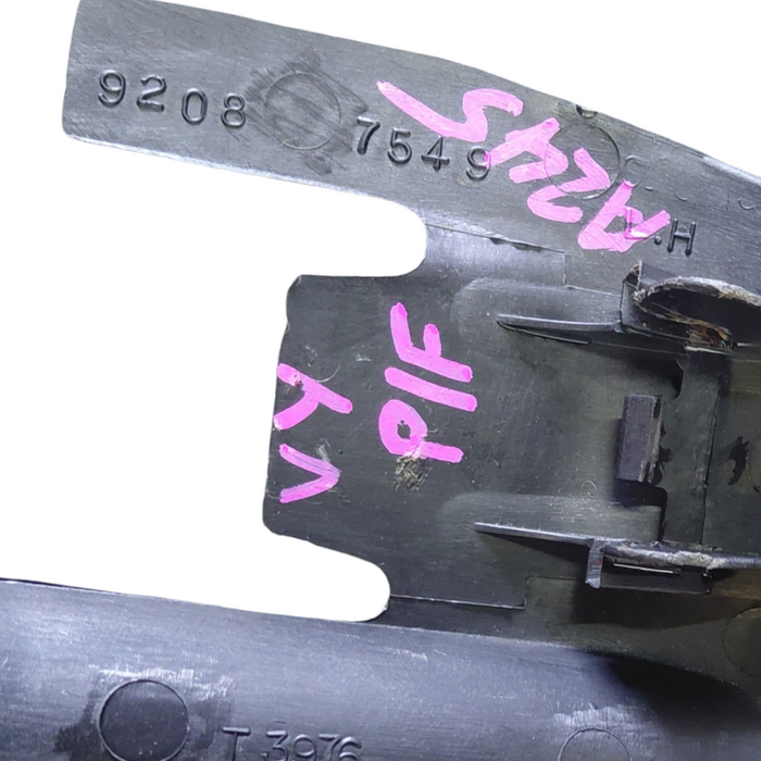 VT/VX/VY/VZ Holden Commodore - PASSENGERS SIDE Seat Rail End Cap - Black P/N: 9208