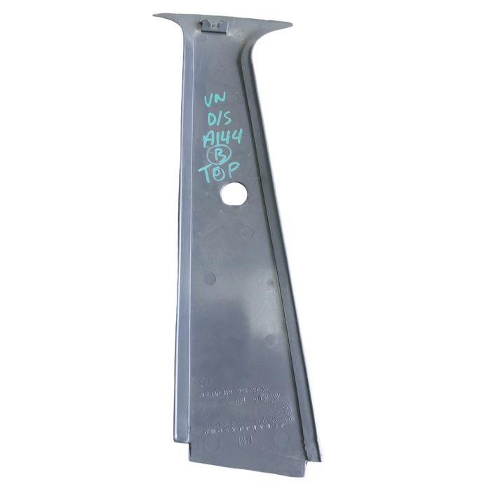 VN/VP/VR/VS Holden Commodore - DRIVERS SIDE B-Pillar Upper Trim - Grey P/N: 92032436 Trim #16i
