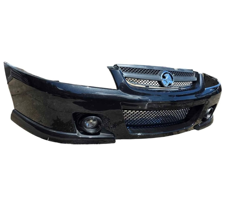 ALI001 - VZ Holden Calais - Front Bar Complete with Upper and Lower Grilles and Fog Lights Phantom Black