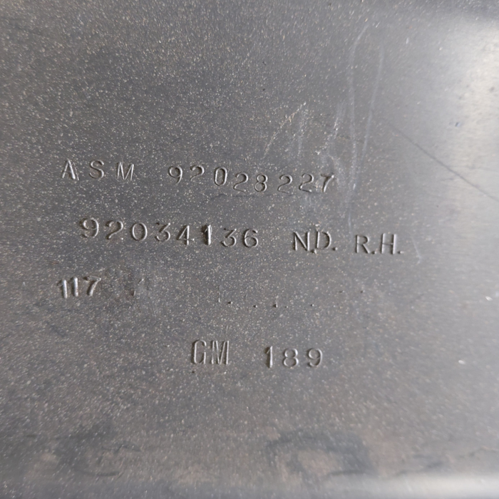 VN / VP / VR / VS Holden Commodore Wagon - DRIVER'S SIDE - D-Pillar Trim / Grey - Trim 189 Part #92034136