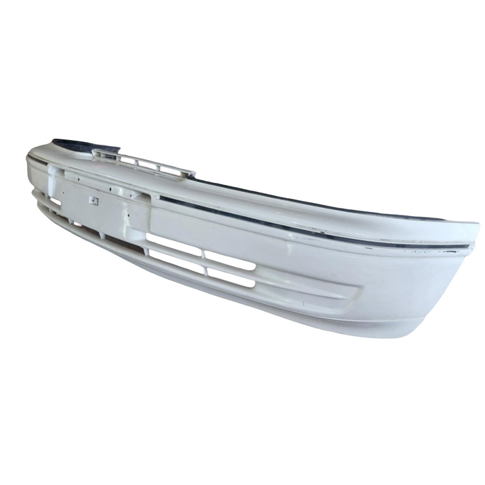 A292 - VP Holden Commodore SEDAN - Front Bar - ALASKAN WHITE #J064
