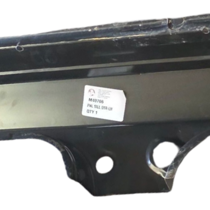 NEW GM - VN / VP / VR / VS Holden Commodore Sedan - PASSENGER SIDE - Replacement Sill Panel