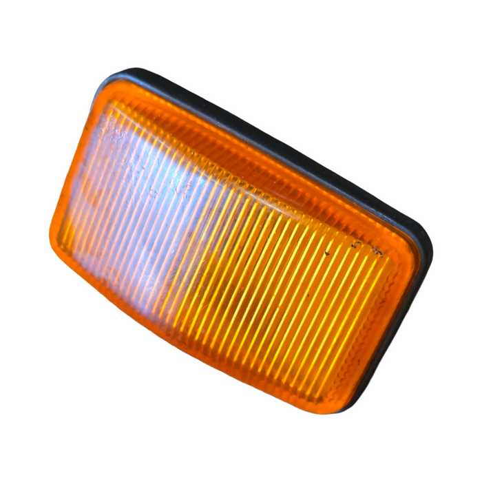 LU005 - VG / VN / VP / VR / VS Holden Commodore - Guard Blinker Amber GENUINE