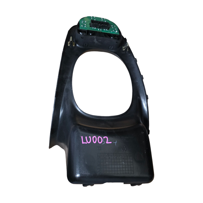 LU002 - VT / VX Holden Commodore - Centre Console Trim / Shifter Surround / Power Window Switches
