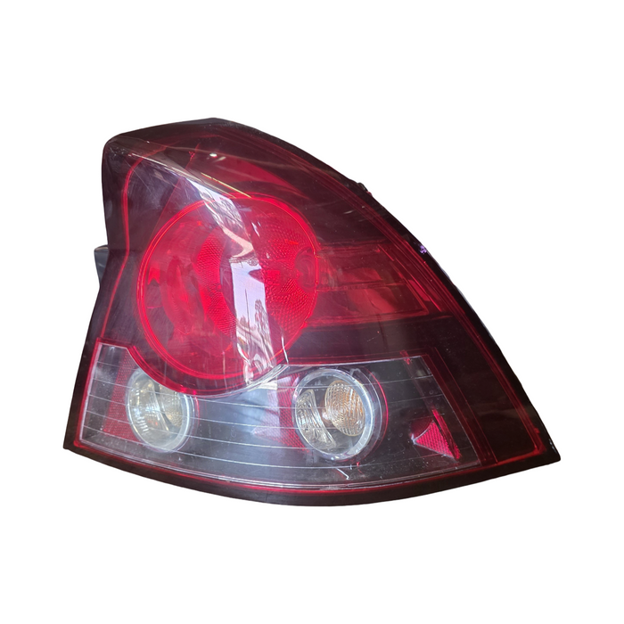 VZ Holden Berlina Seadn - DRIVER'S SIDE - Taillight