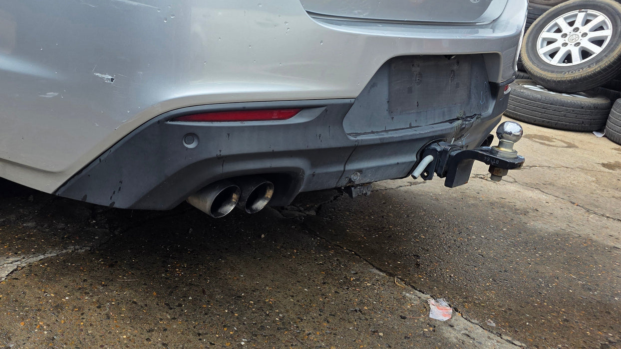 A298 - VF Holden Commodore Sedan - Cat-Back Dual Exhaust V6 LFX