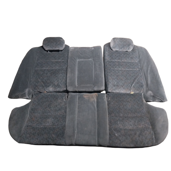A054 - VX Holden Calais Sedan - Rear Seats