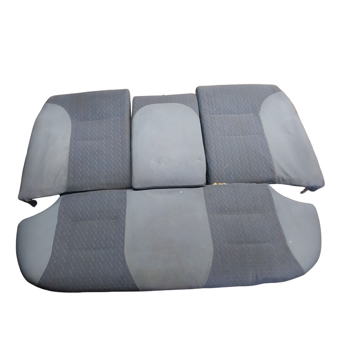 A081 - VS Holden Sedan - Rear Seats
