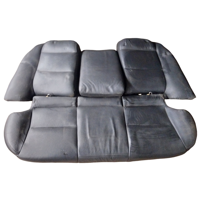 A101 - VZ Holden Commodore - Rear Seats - Grey / Leather