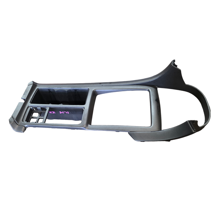 A171 - VZ Holden Commodore Sedan - Centre Console Trim Auto / Manual Silver